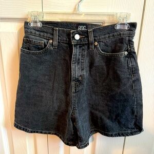 urban outfitters shorts, size 25
